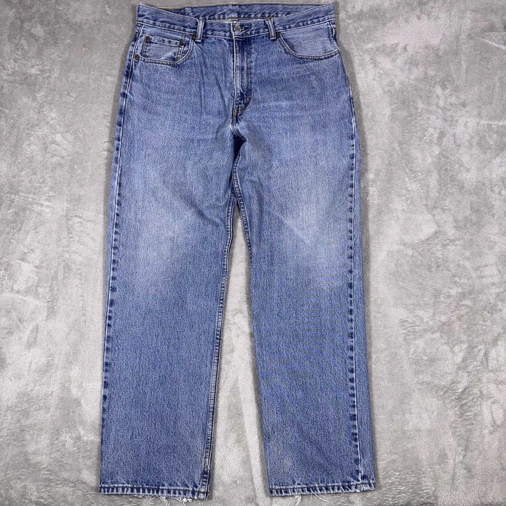 Levis 550 Jeans Mens 36x32 Blue Medium Wash Relaxed Tapered Denim Casual - Picture 1 of 13